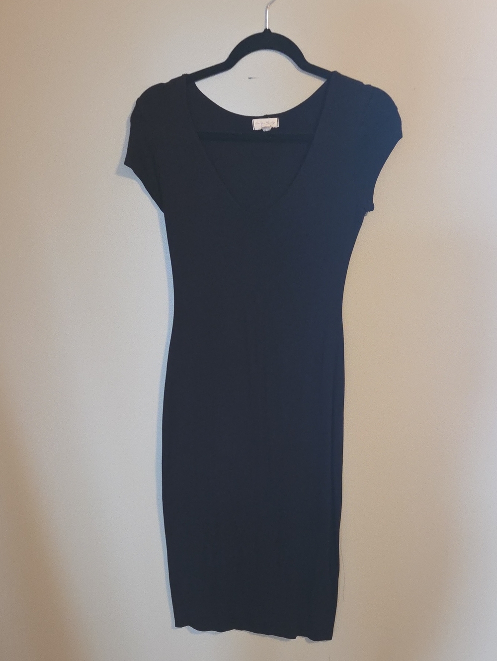 See You Monday Black V-Neck Cap Sleeve Midi Dress